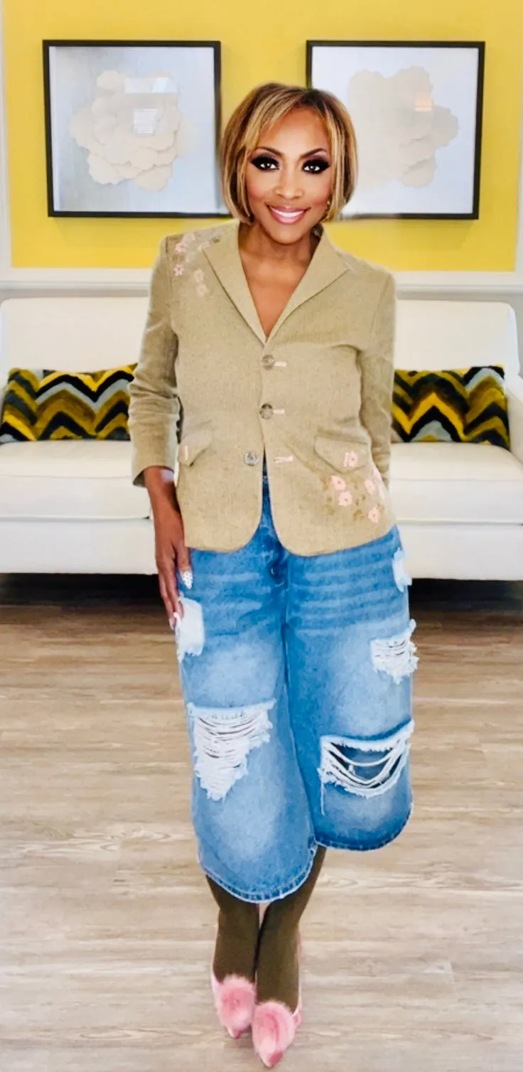 DISTRESSED WIDE LEG JHORTS