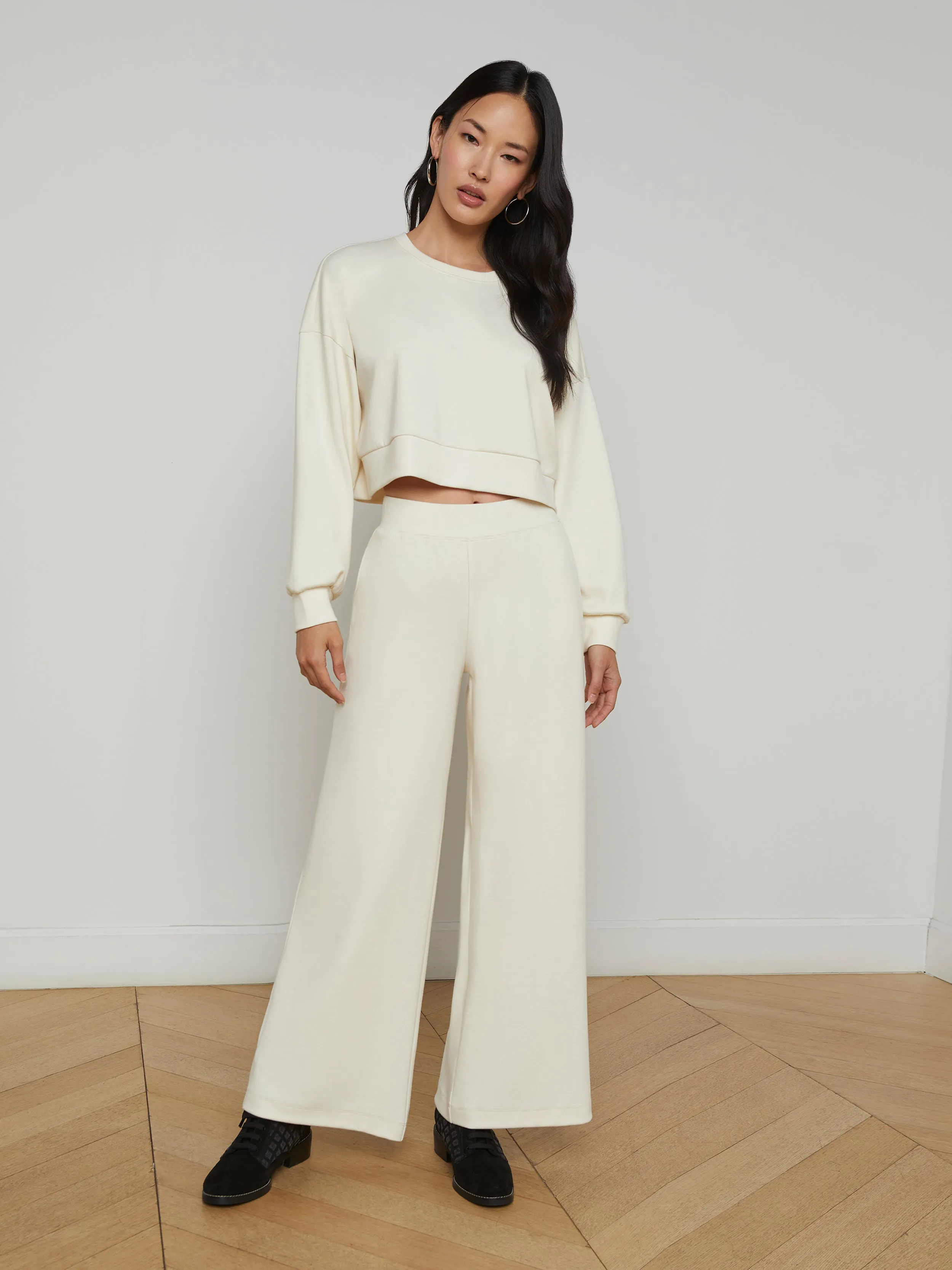 Luvia Cropped Sweatshirt