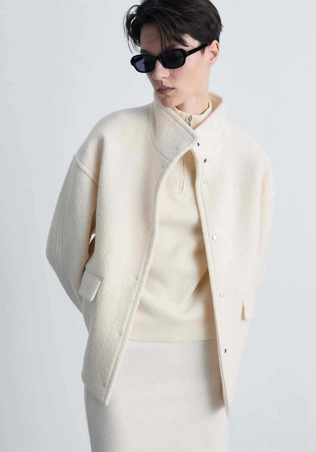 Turtleneck wool jacket - Light Beige